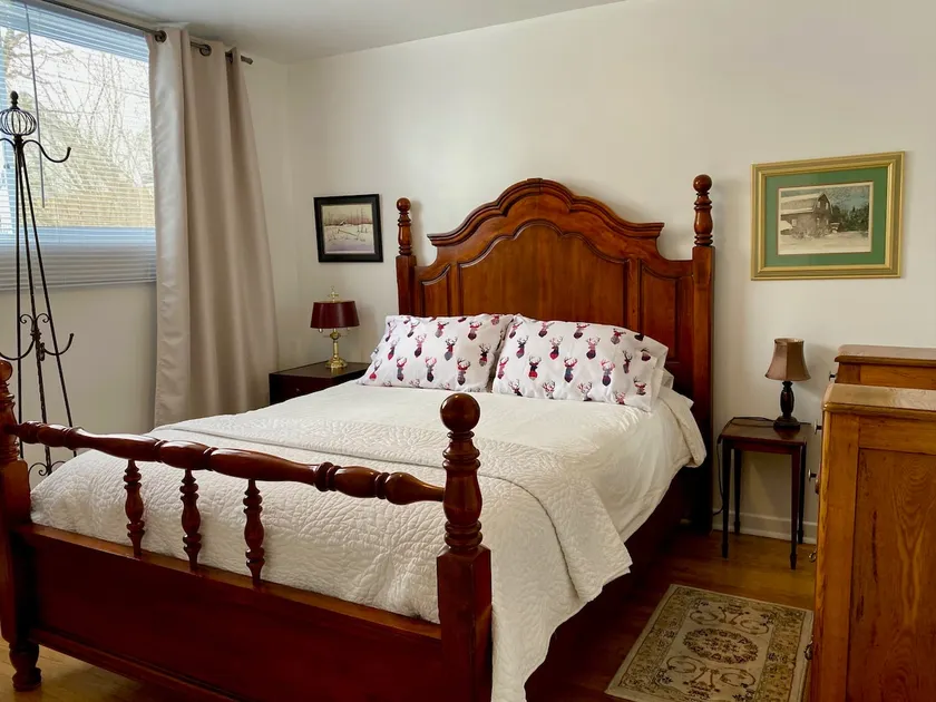 Reg’s Place - Image 1