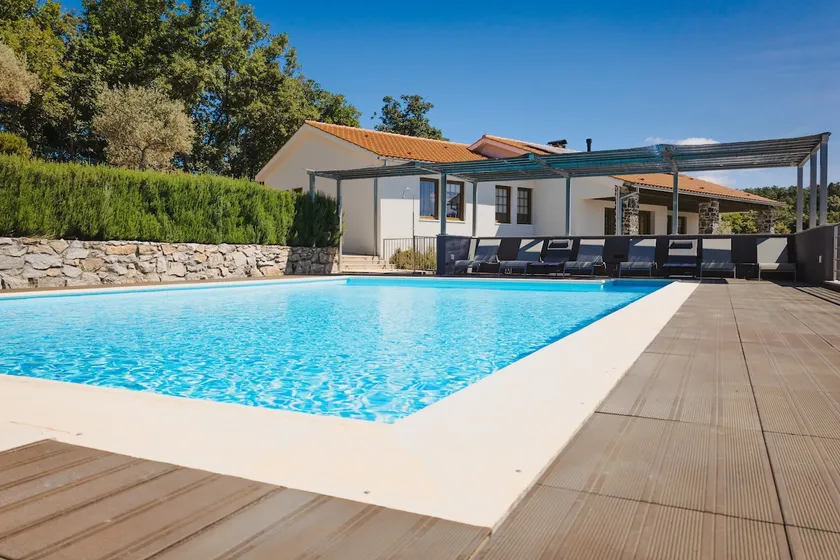 Estrela de Montesinho - Country House with Swimming Pool - Image 1