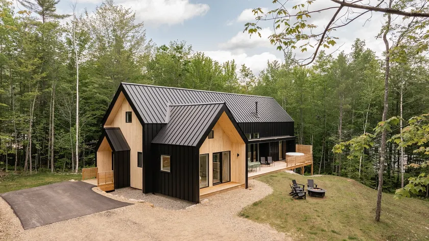 Scandi Retreat • Trails+Golf • Accessible •Hot Tub - Image 1