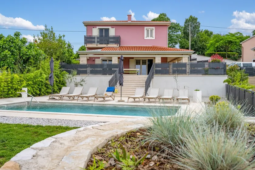 Villa Violetta with private Pool by 22Estates - Image 1