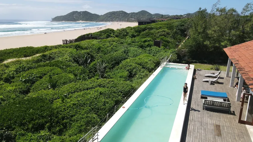 Villa on the beach with 22m lap pool & Chef - Image 1