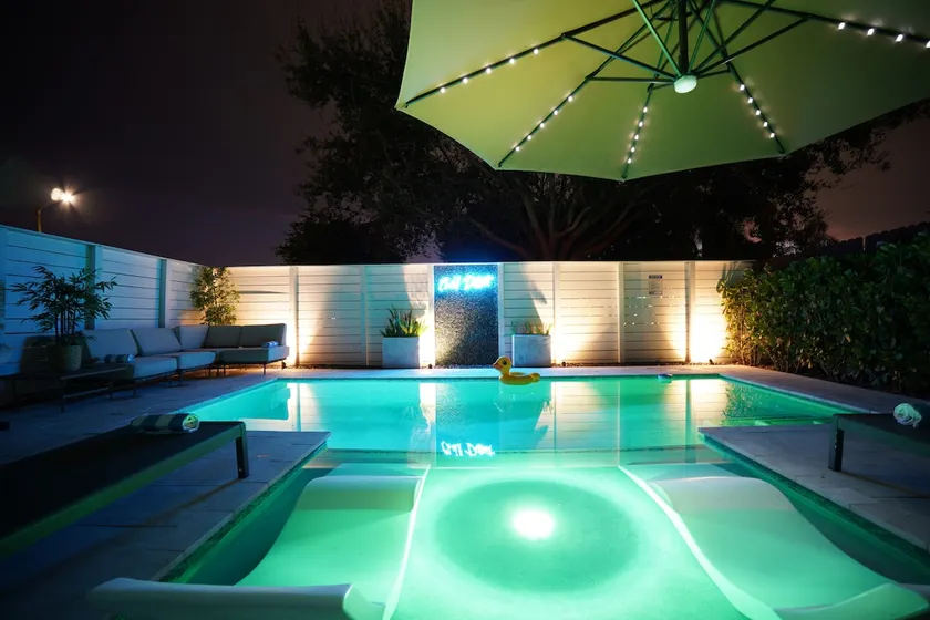 4BR/3B Beach| Heated Pool | InterMiami | Game Room - Image 1