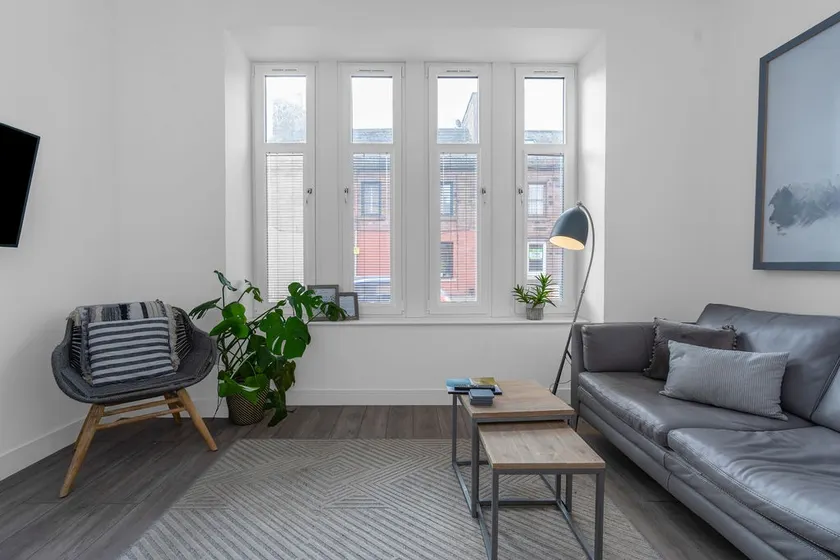The Kepties, 5 x 1 bedroom Luxurious Serviced Apartments - Image 1