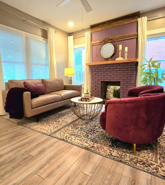 Historic Rustic Glam Abode - Image 1