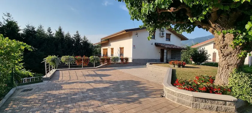Voll ausgestattete charmante Ferienwohnung mit Grill, Garten und Terrasse | Bergblick - Image 1