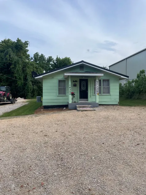 Hawkins House: Little House - Image 1