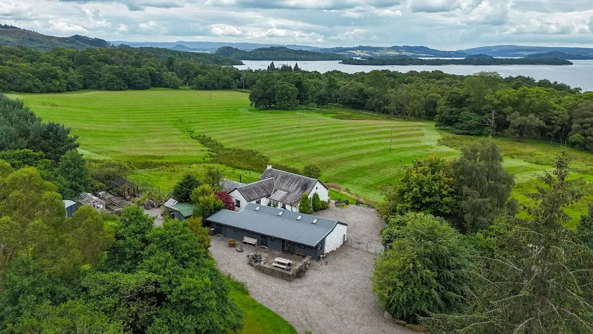 Loch Lomond Blair Byre - Image 1