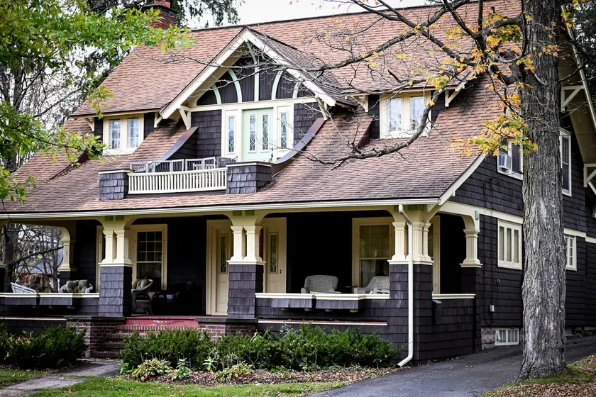Beautiful 1917 Catskills Home with mountain views - Image 1