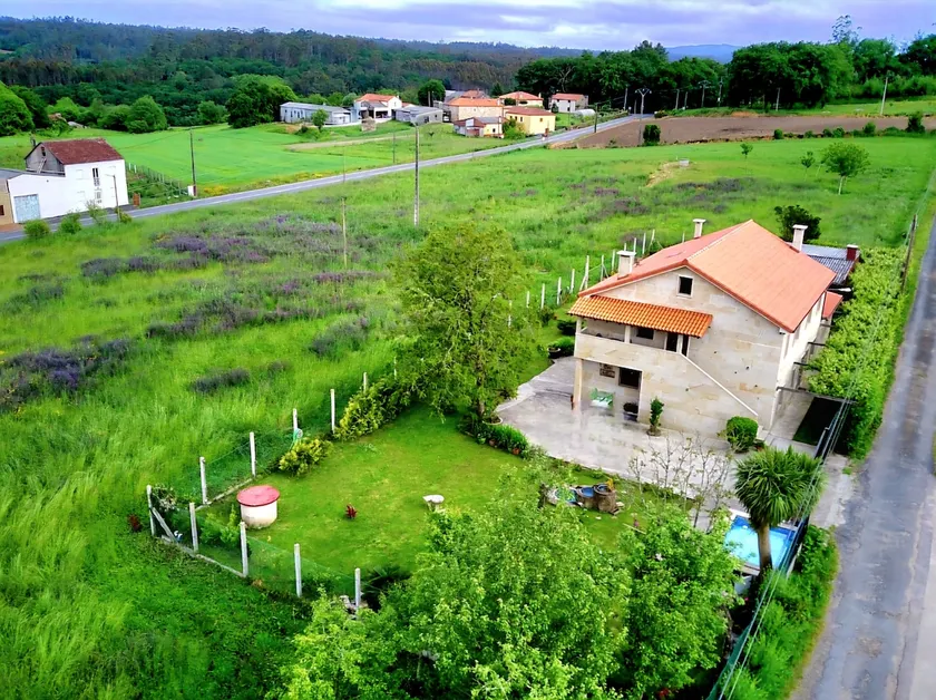 Maria Lourdes House House in a rural setting - Image 1