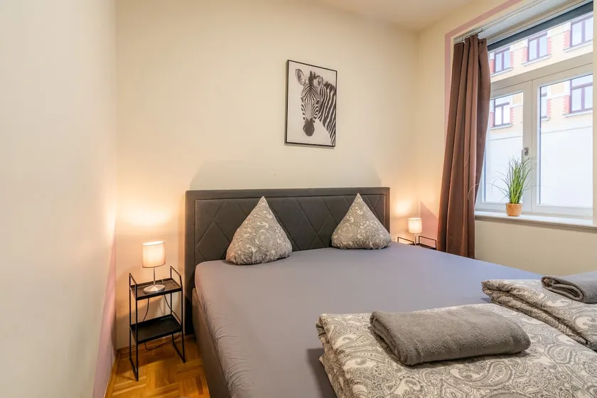 *Hammer* - Apartment with private garden - Image 1
