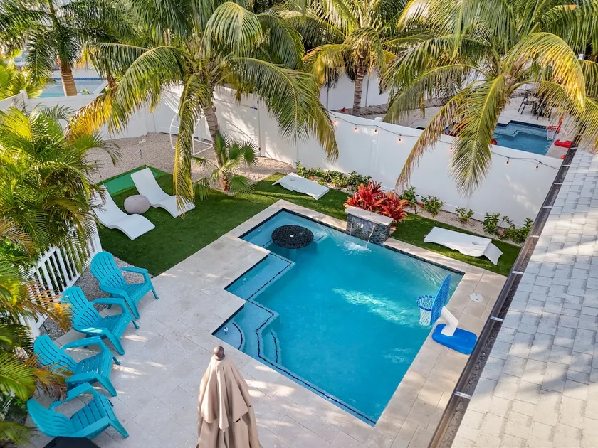 Salty Harbor AMI pool retreat near the Beach - Image 1