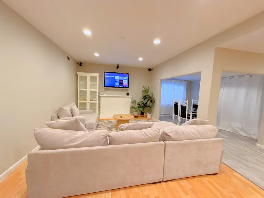 Clean and Relaxing Home Away From Home w Patio - Image 1