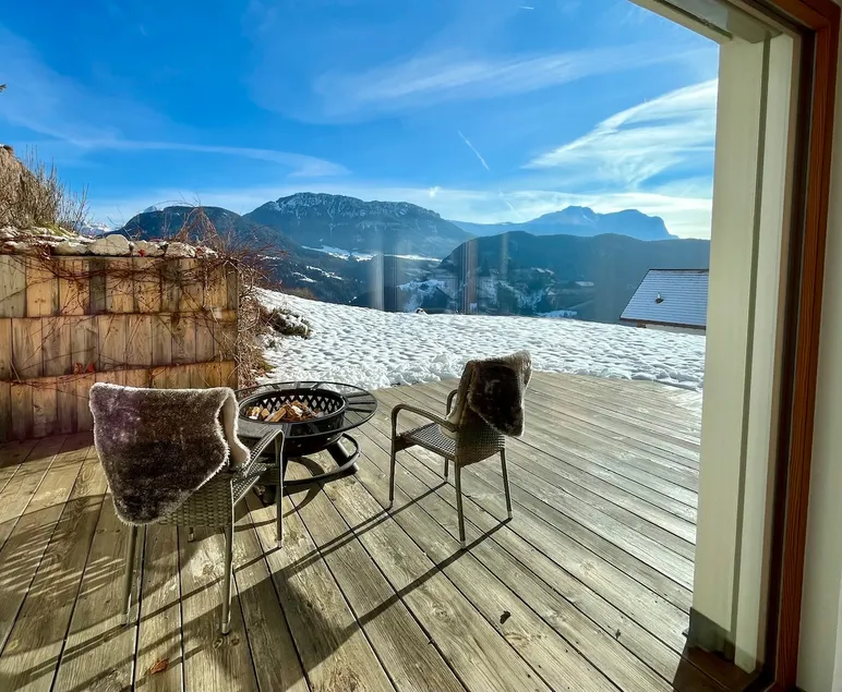 Alpine Chalet Aurora Dolomites - Image 1