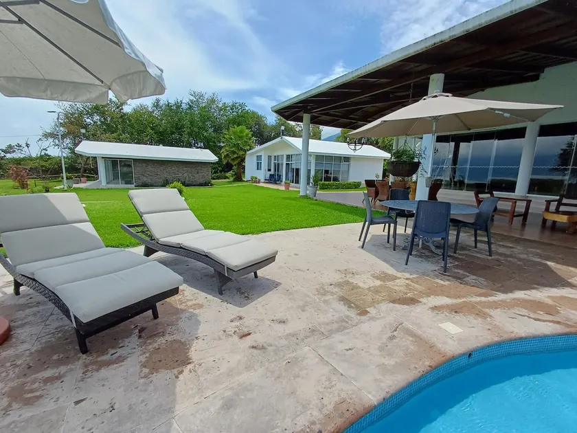 Villa Garza with Pool next to Lake Chapala - Image 1