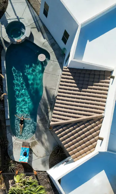 Desert Oasis: Large property, heated pool and spa - Image 1
