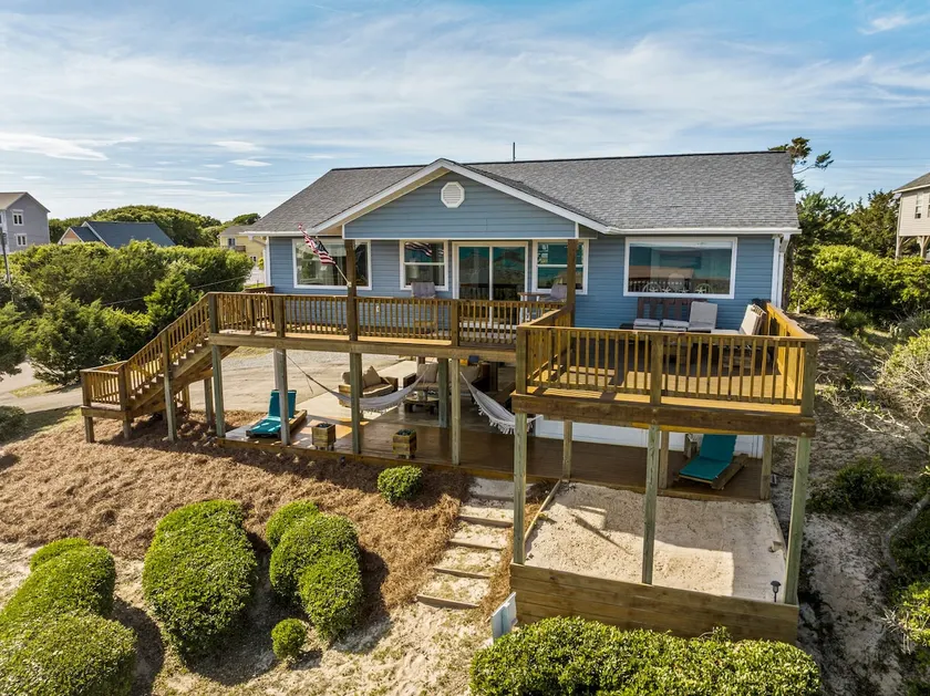 Private Coastal Haven | 2nd Row, Spectacular views - Image 1