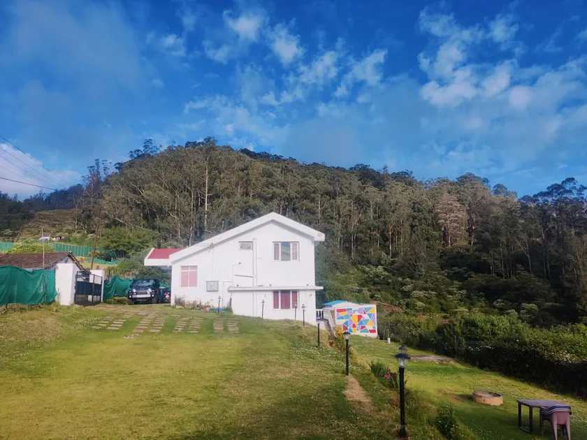 Lantana Cliff - it's a 3 bedroom B&B - Image 1
