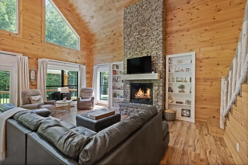 Living the Dream - The Lake is Calling! - Image 1