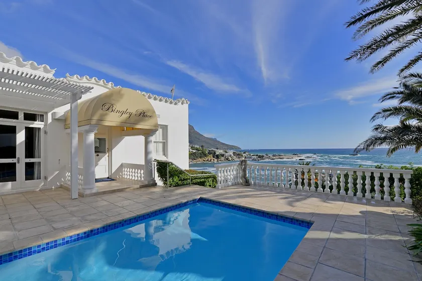 Bingley Place - Camps Bay Luxury Villa - Image 1