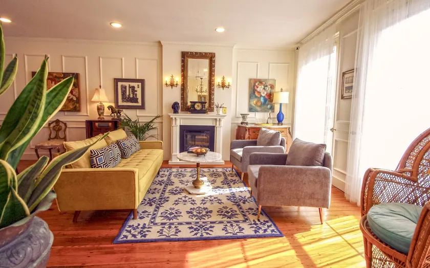 Parisian apartment in downtown Belfast, Maine - Image 1
