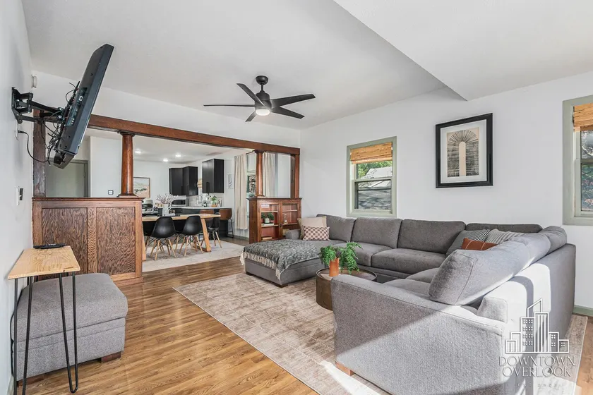 City Views at Downtown Overlook • 2BR Retreat - Image 1