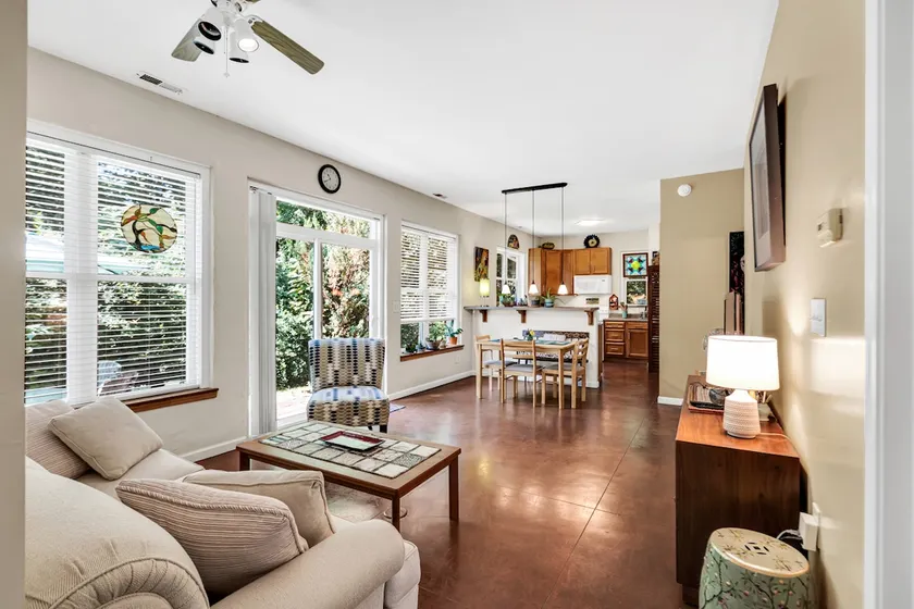 Sunny, private, clean, accessible! - Image 1