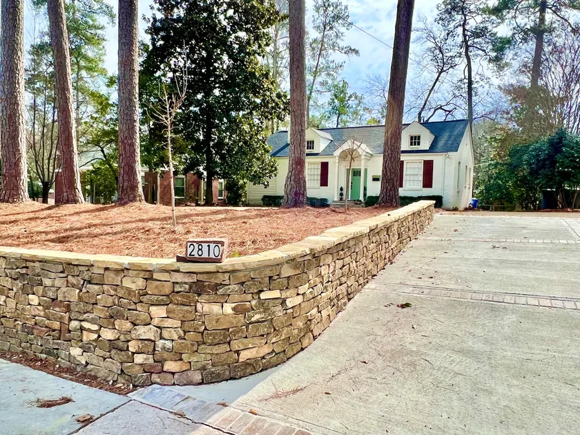 Charming 3 Bedroom Downtown Columbia Art Cottage - Image 1