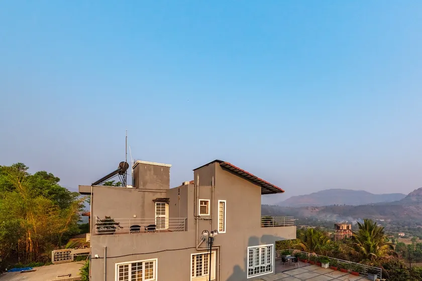 Villa mit Garten, Grill und privatem Pool | Seeblick - Image 1