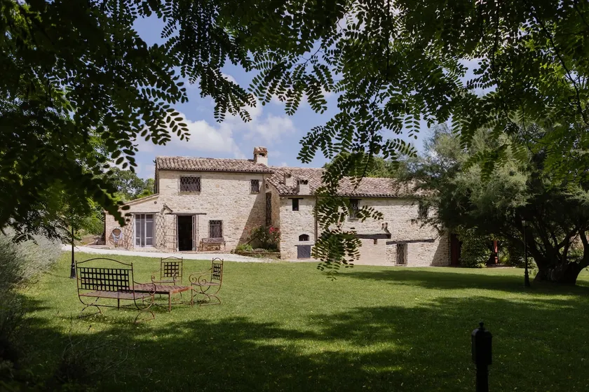 Amazing villa with swimming pool into the nature with view over the Adriatic sea - Image 1