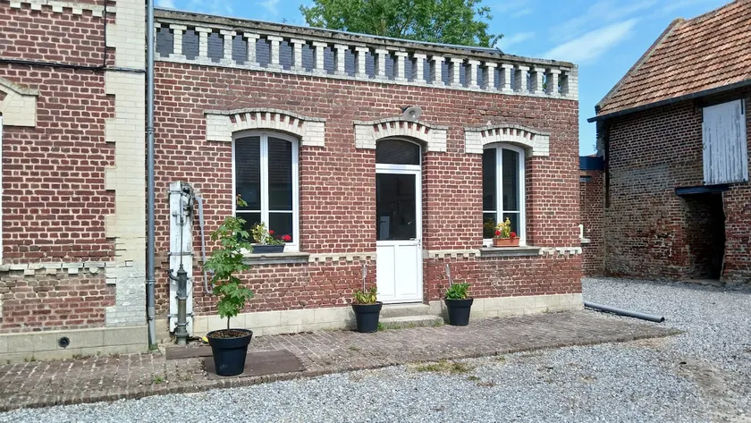 Gîte de l'Âvre (near A1 exit) - Image 1
