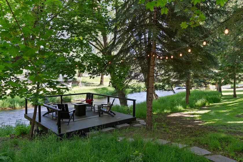Couples Retreat | Waterfront | Fire Pit | Wildlife - Image 1