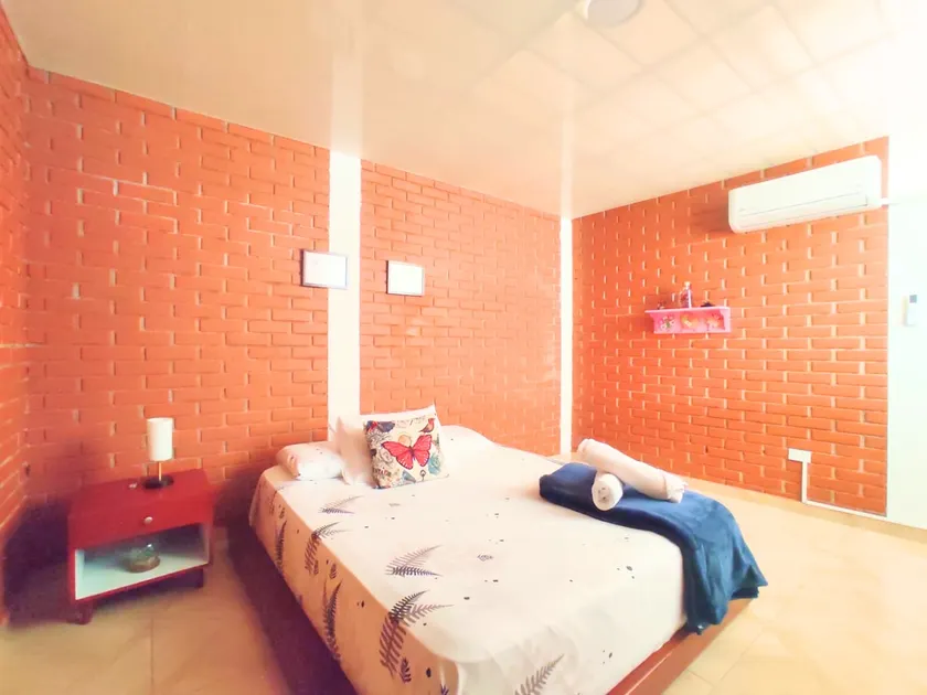 Mama-Loft-AC-cozy with breakfast included! - Image 1