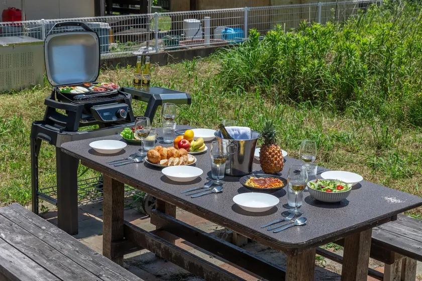 Stay with your pet! Enjoy BBQ under the blue sky! Accommodates up to 8 people/near TORETORE Market! 2 parking spaces - Image 1