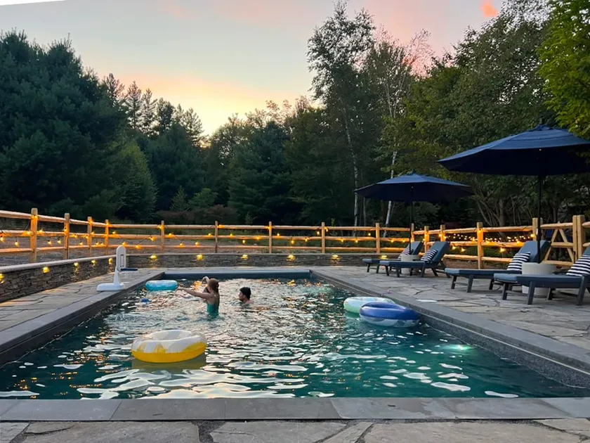 Lux Log Cabin Heated Pool, HotTub 50 Private Acres - Image 1