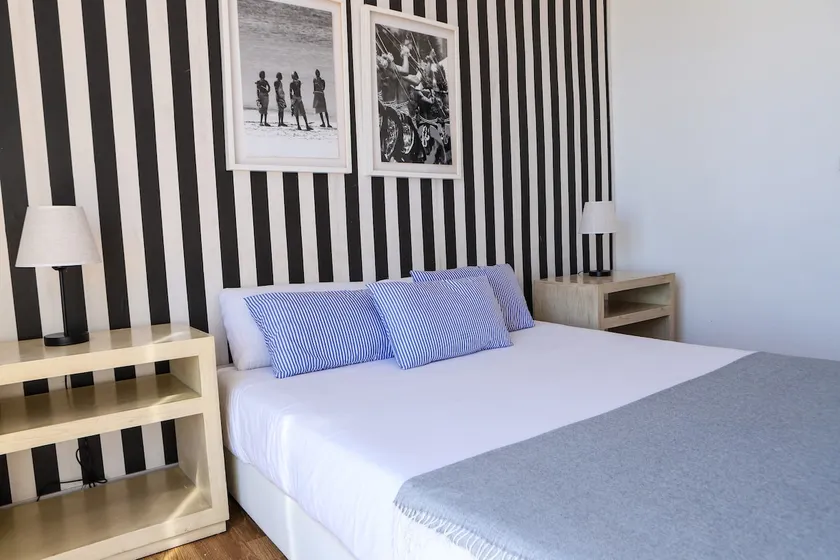 Valencia Luxury - Malvarrosa Beach - Image 1