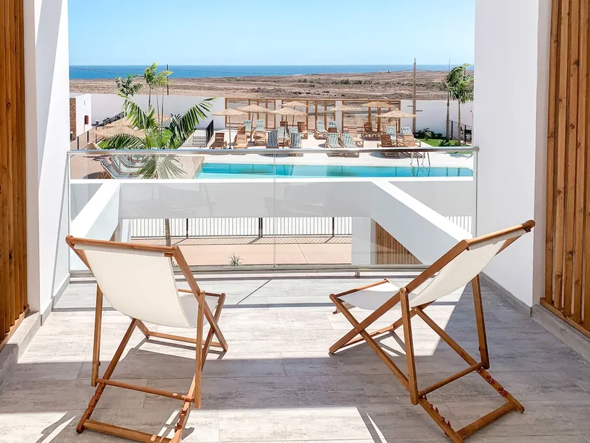 Shambhala Dunas APT · Seaview & Terrace - Image 1