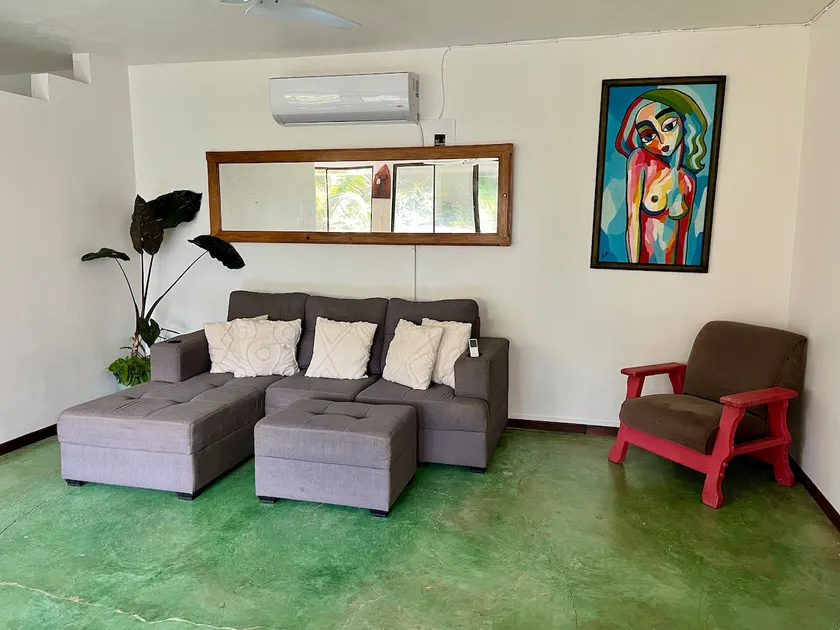 Villa Vista - 2 room Treehouse-style Apartment - Image 1