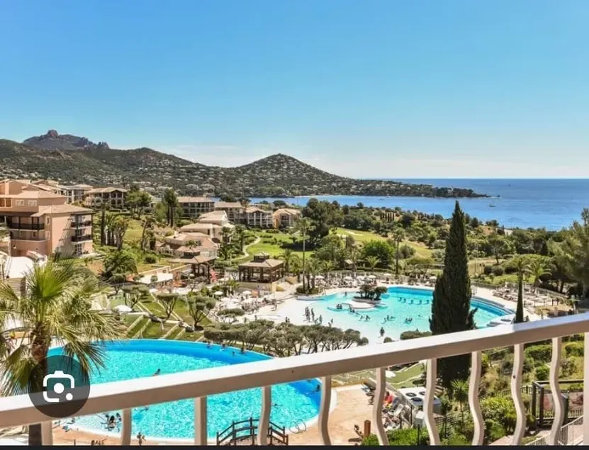 French Riviera Grand Resort Oasis -Cap Estérel Sea, Pools & Mountains - Image 1