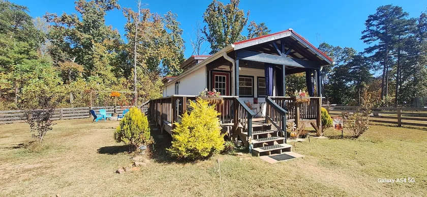 The Auraria Woods Hideaway - Image 1