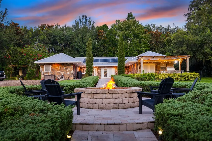 Lake Retreat | Wellness & Spa | Kayaks | Sunrises - Image 1