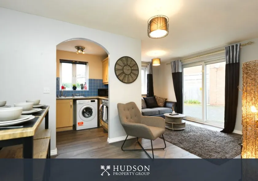 Rothwell Close Serviced Two Bedroom Apartment - Image 1