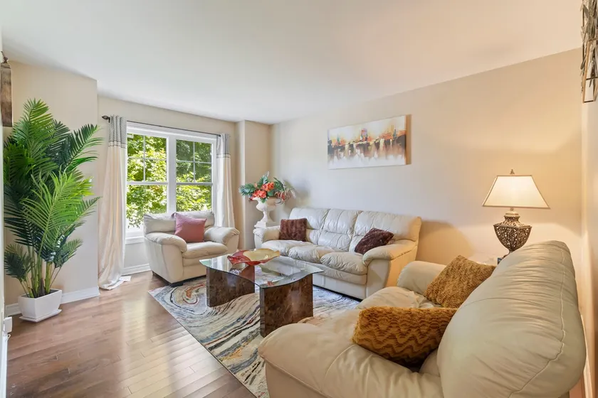 Peaceful & Spacious with King Bed: U'll love it - Image 1