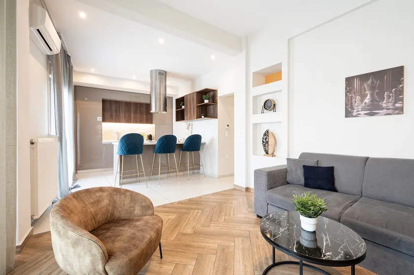 Houseloft Grand Vista - Image 1