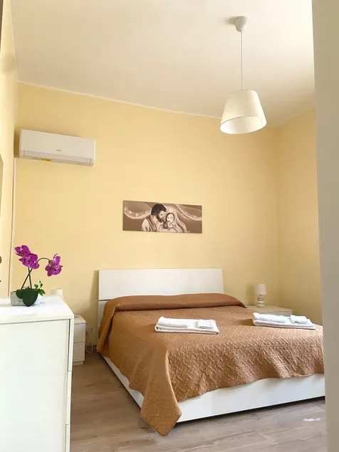 Homey - Image 1