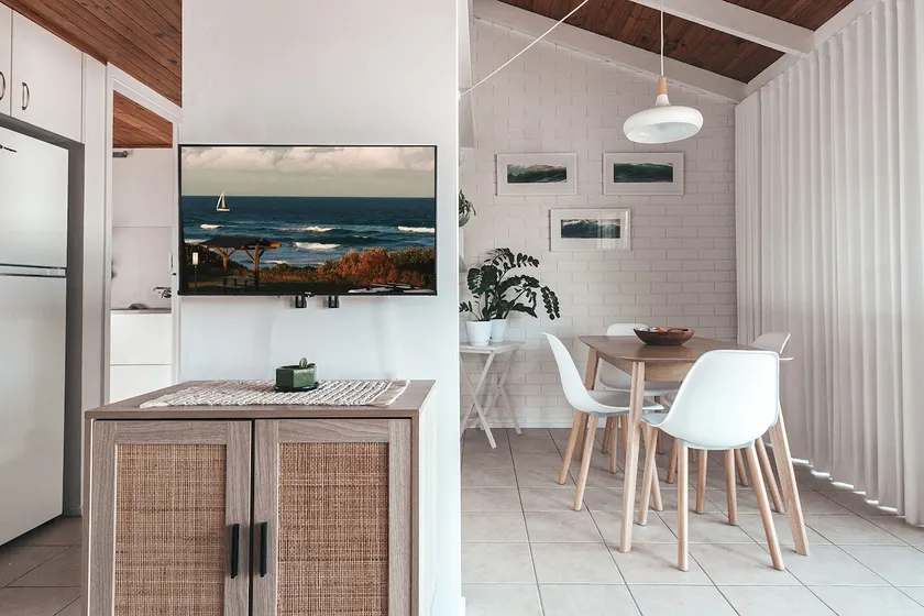 Bay Properties | Pippi Beach Apartment - Image 1