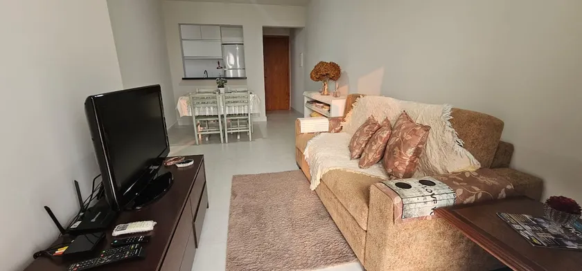 Lovely apartment with great location and comfort - Image 1