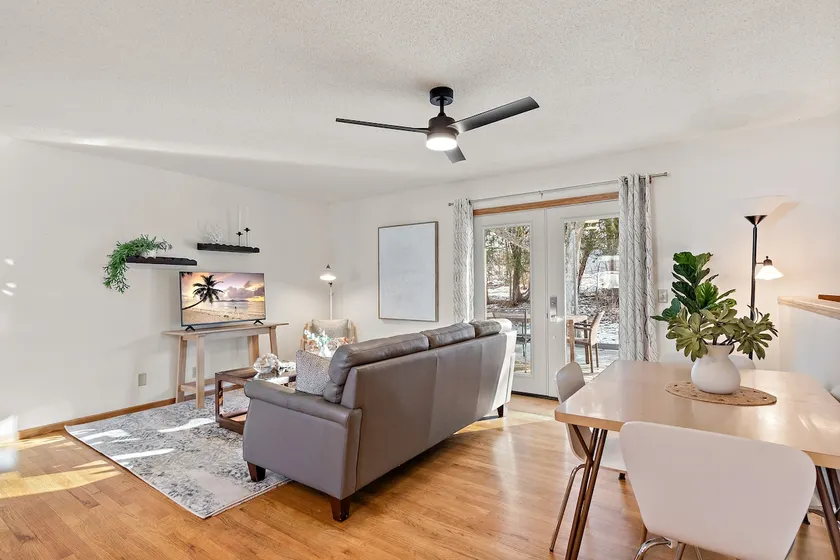 The Pine House: a cozy home for you & yours! - Image 1