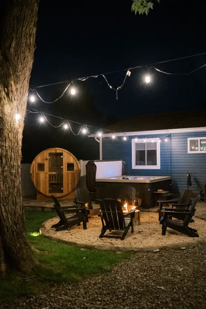 Walkable Dwntwn Black Mtn w/ hot tub & sauna - Image 1