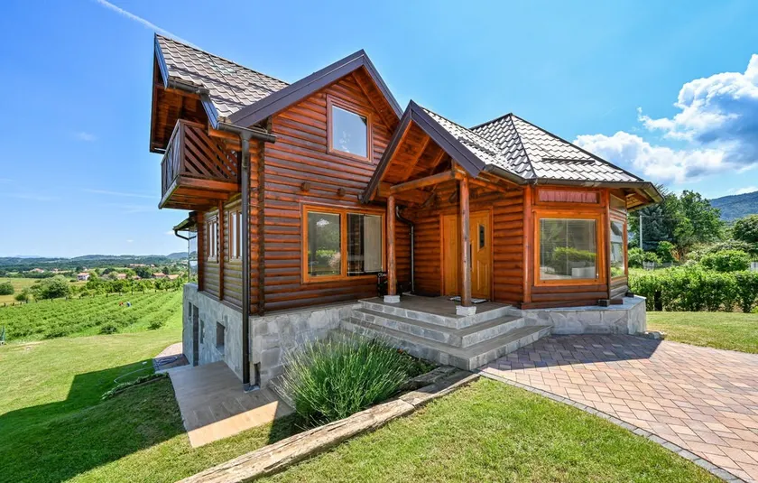 Holiday House Val - Image 1