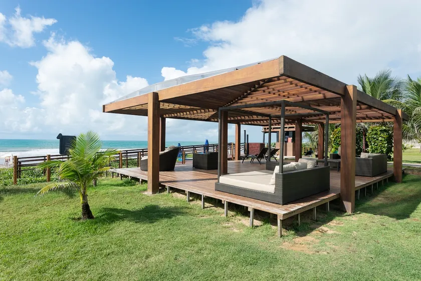 3-Bedroom Beachfront Resort for Families – Top 1% - Image 1